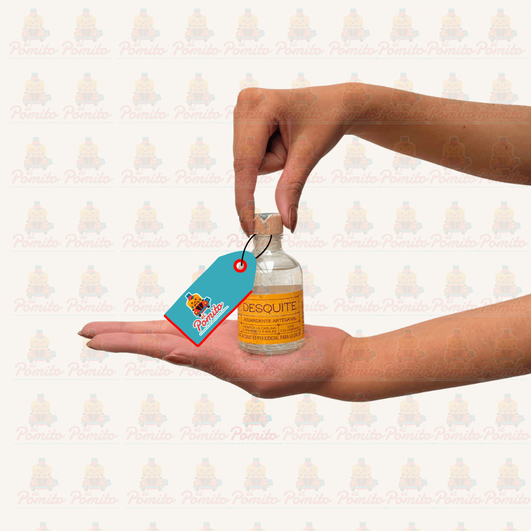 Mini Aguardiente Artesanal Desquite 50ml.