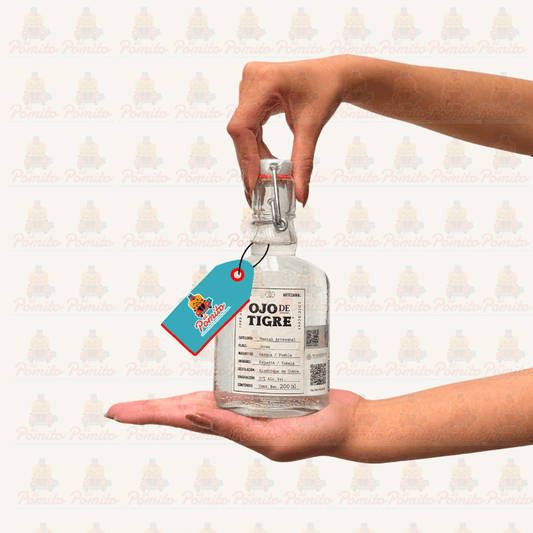 Mini Mezcal Artesanal Ojo de Tigre Joven 200 ml.