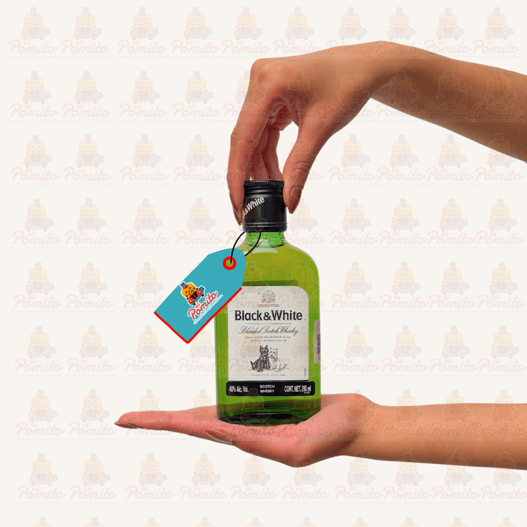 Mini Whisky Black and White 200 ml.