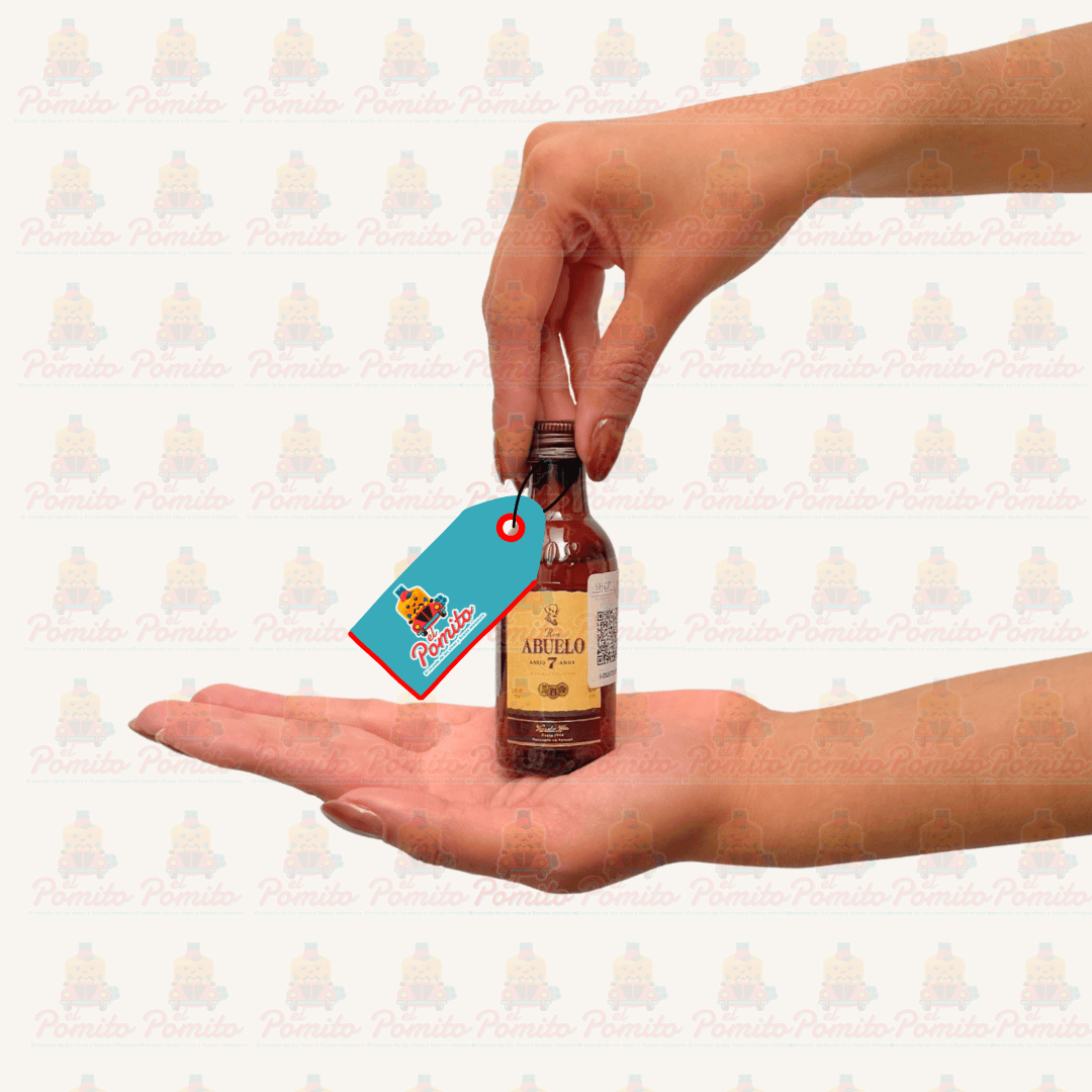 Mini Ron Abuelo 7 Años Añejo 50ml.