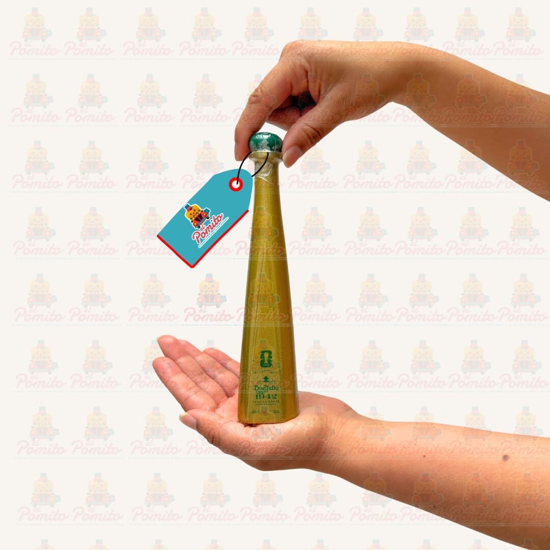 Mini Tequila Don Julio 1942 Añejo 50 ml Edición Mundialista.